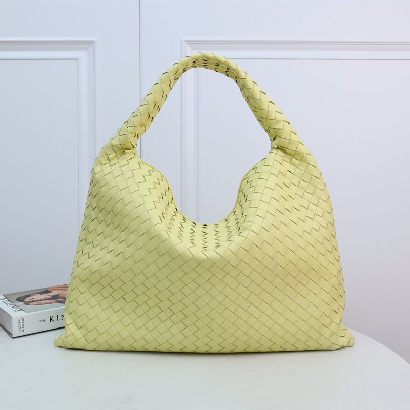 Bottega Veneta Large Hop Shoulder Bag -Yellow