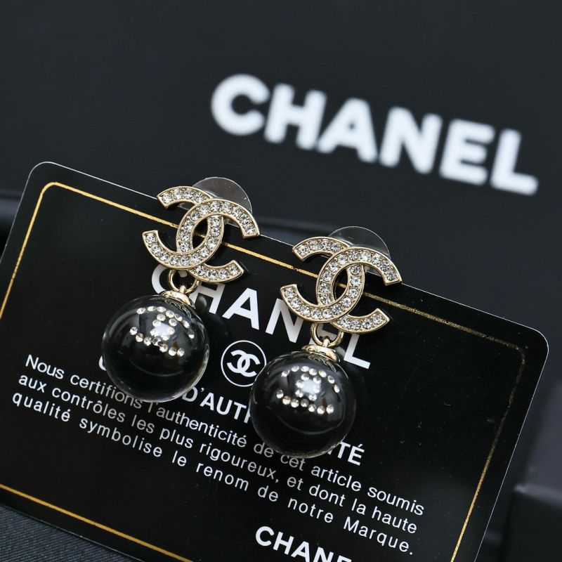 Chanel Ohrringe