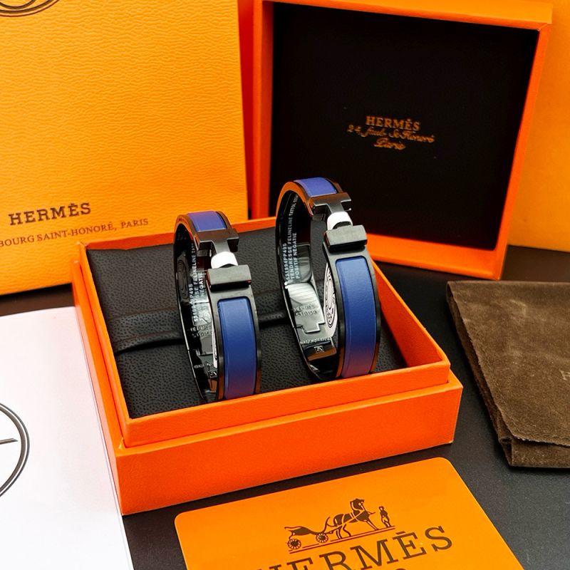 Hermes Clic Matte Bangle-Navy blue