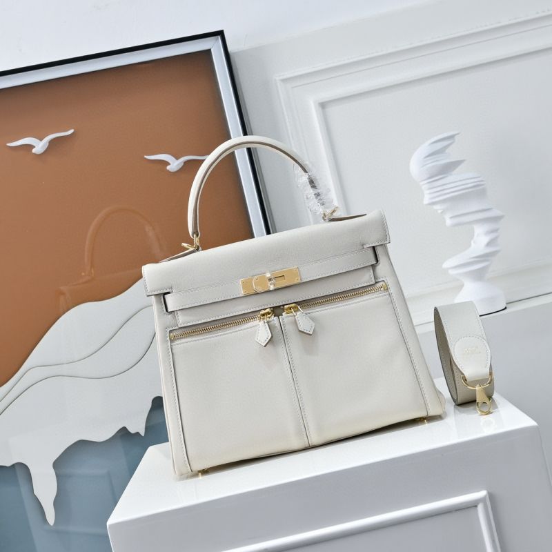 Hermes Kelly Lakis Pocket 28 / 32 in Swift Leather-Cream white