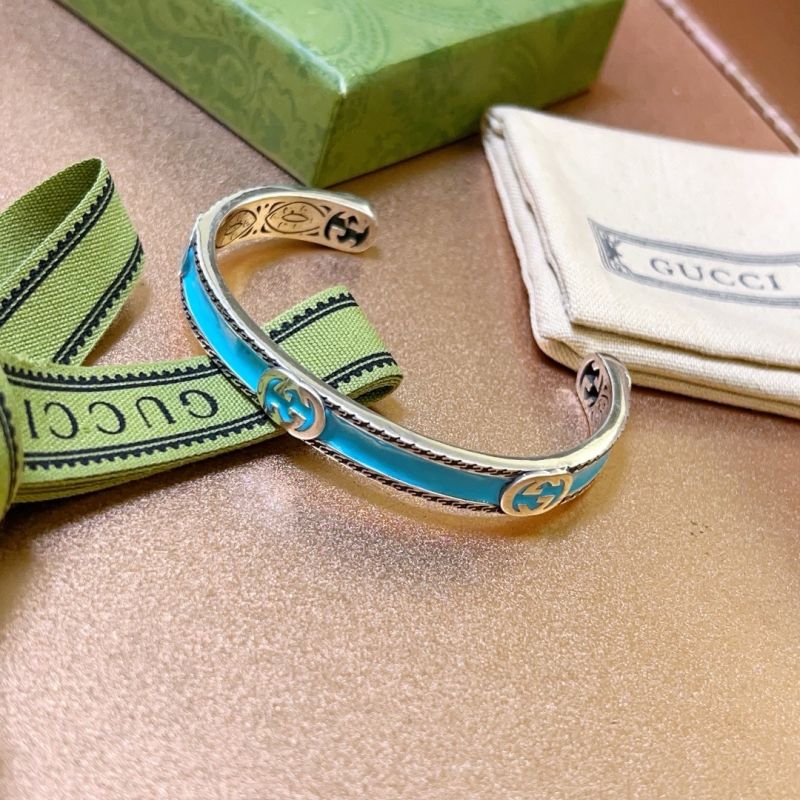 Gucci Silver Bangle